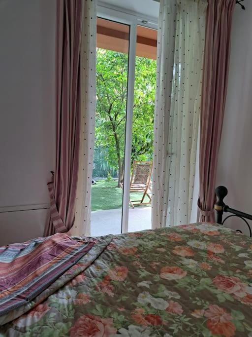 Vista Lago Panoramica Colonno Dış mekan fotoğraf